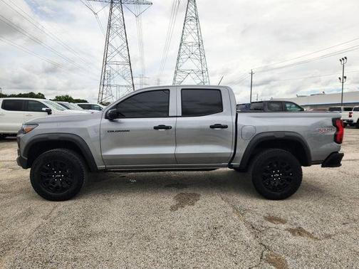 Sterling Gray Metallic 2025 Chevrolet Colorado Trail Boss