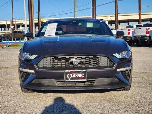 2022 Ford Mustang EcoBoost Premium