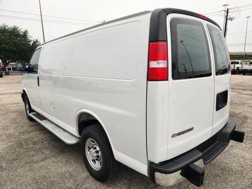 Summit White 2025 Chevrolet Express 2500 Work Van