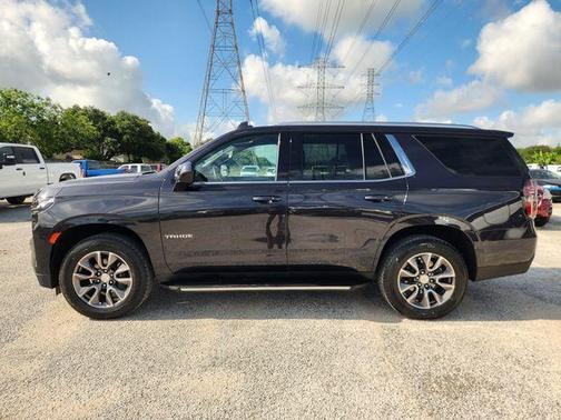 Dark Ash Metallic 2023 Chevrolet Tahoe LS