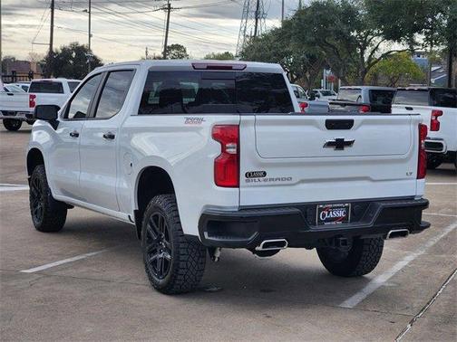 2025 Chevrolet Silverado 1500 LT Trail Boss