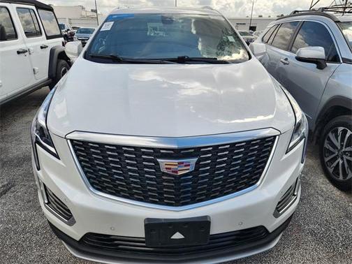 2021 Cadillac XT5 Premium Luxury