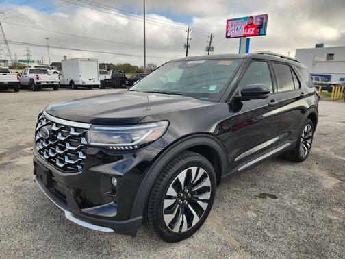 2025 Ford Explorer Platinum