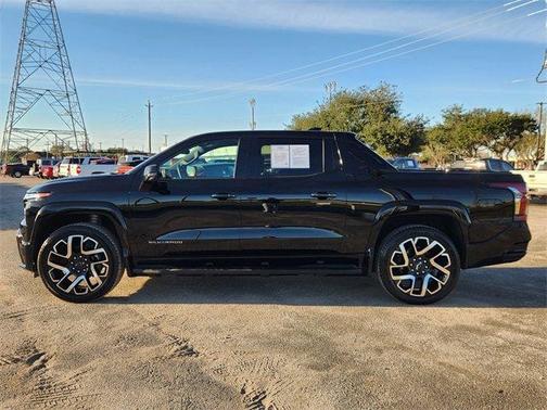 2024 Chevrolet Silverado EV RST