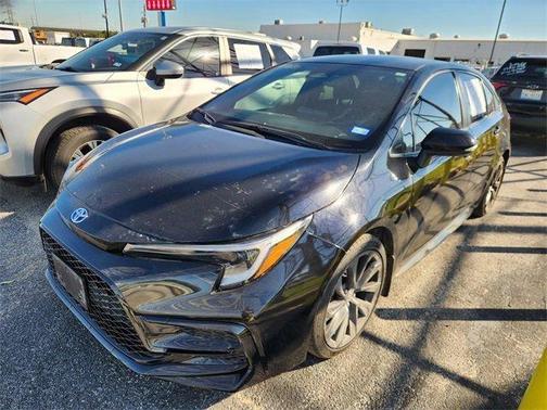 2024 Toyota Corolla Hybrid SE