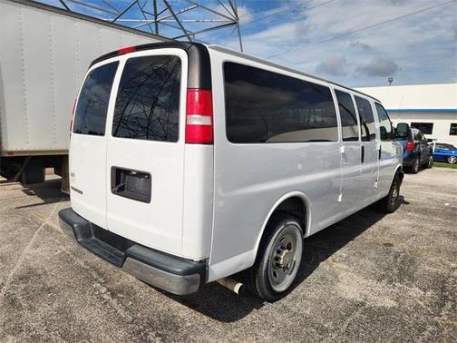 2020 Chevrolet Express 3500 LT