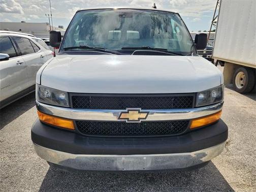 2020 Chevrolet Express 3500 LT