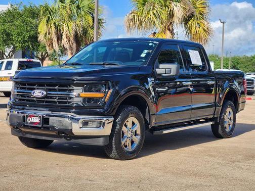 Black Metallic 2025 Ford F-150 XLT