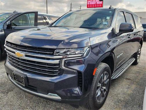 2023 Chevrolet Suburban LT