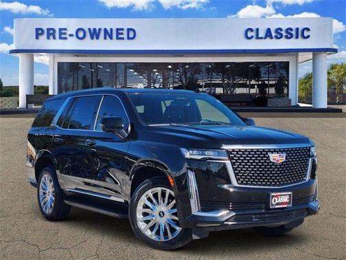 2022 Cadillac Escalade Luxury