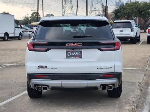 2025 GMC Acadia Elevation
