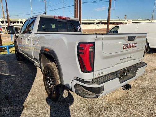 2025 GMC Sierra 2500 AT4