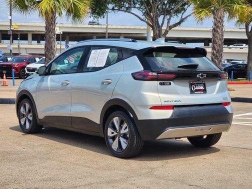 2022 Chevrolet Bolt EUV LT