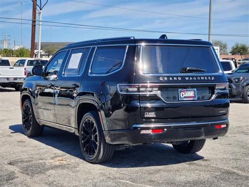 2022 Jeep Grand Wagoneer Series III