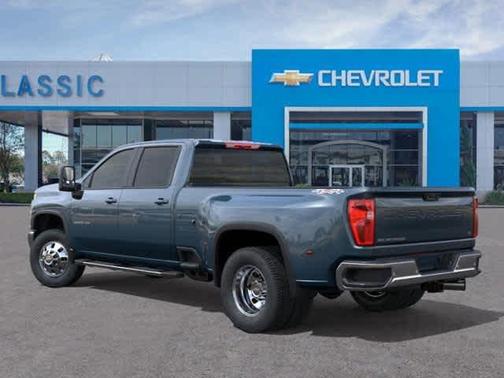 2025 Chevrolet Silverado 3500 LT