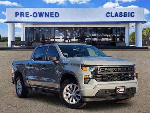 2025 Chevrolet Silverado 1500 Custom