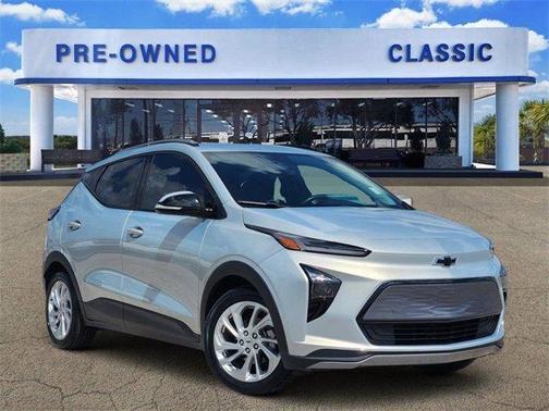 2023 Chevrolet Bolt EUV LT