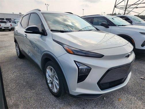 2023 Chevrolet Bolt EUV LT