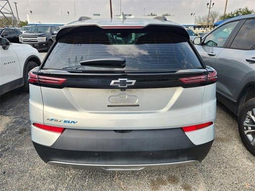 2023 Chevrolet Bolt EUV LT