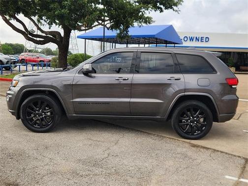 2019 Jeep Grand Cherokee Altitude