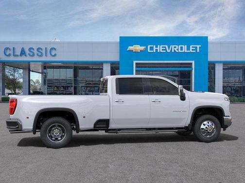 2025 Chevrolet Silverado 3500 LTZ