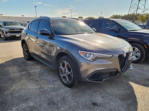 2022 Alfa Romeo Stelvio Sprint
