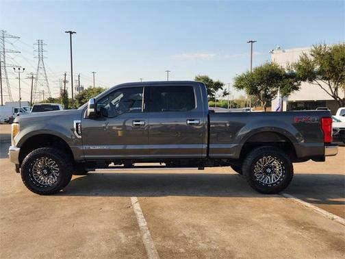 2017 Ford F-250 XLT