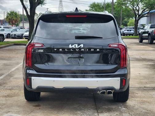 Ebony Black 2025 Kia Telluride S