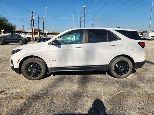 2023 Chevrolet Equinox LS