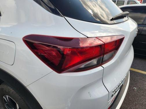Summit White 2023 Chevrolet Trailblazer LT