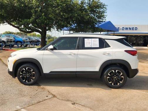 Summit White 2023 Chevrolet Trailblazer LT