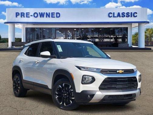 Summit White 2023 Chevrolet Trailblazer LT