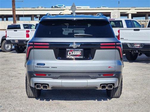 2025 Chevrolet Traverse Z71