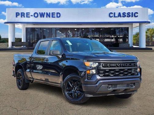 2022 Chevrolet Silverado 1500 Custom