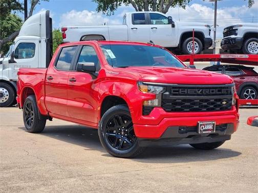 2022 Chevrolet Silverado 1500 Custom