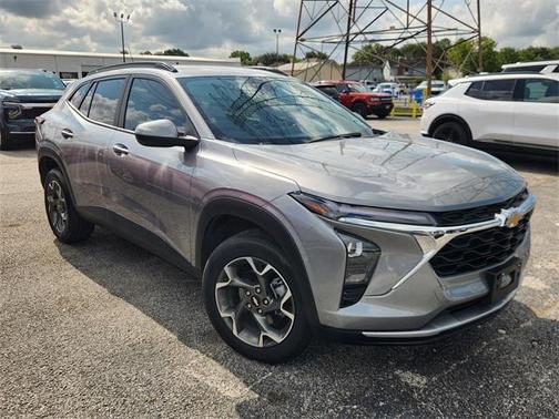 2024 Chevrolet Trax LT