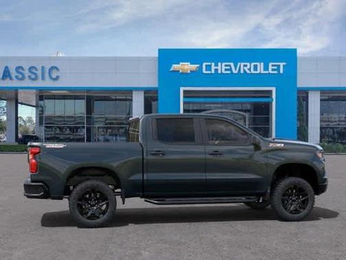 2025 Chevrolet Silverado 1500 Custom Trail Boss