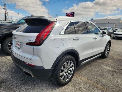 2019 Cadillac XT4 Premium Luxury