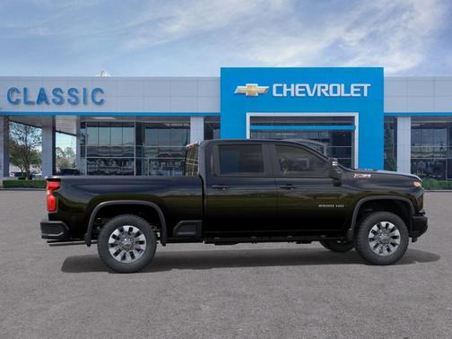 2025 Chevrolet Silverado 2500 Custom