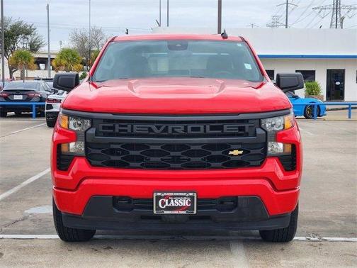 2022 Chevrolet Silverado 1500 Custom