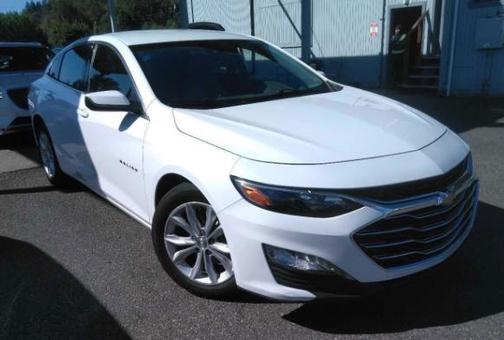 Summit White 2025 Chevrolet Malibu LT