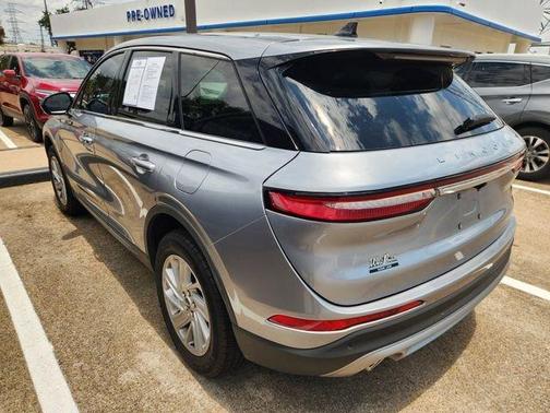 Radiance Metallic 2023 Lincoln Corsair Standard