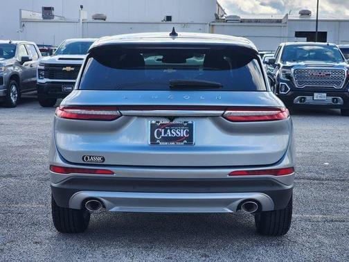Radiance Metallic 2023 Lincoln Corsair Standard