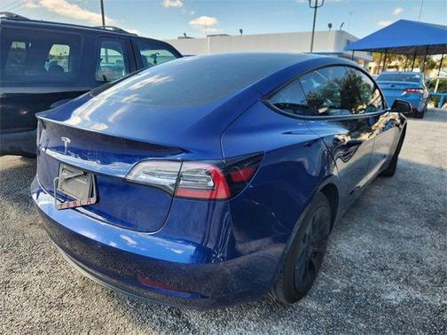 2022 Tesla Model 3 Base