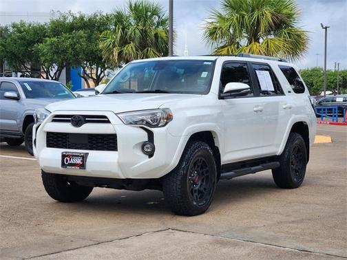 2023 Toyota 4Runner SR5 Premium