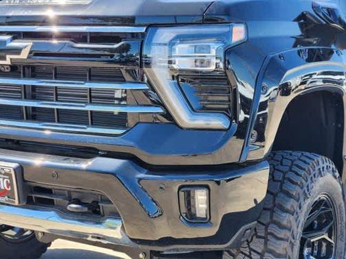 2025 Chevrolet Silverado 2500 LTZ