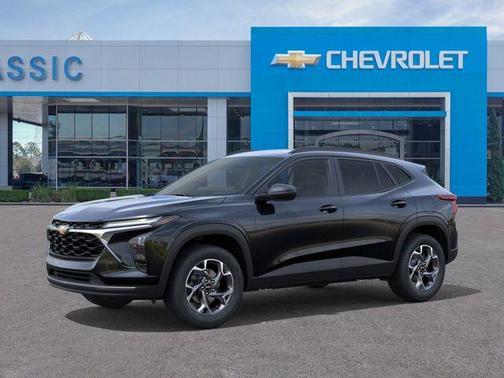 Black 2026 Chevrolet Trax LT