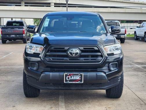 Midnight Black Metallic 2018 Toyota Tacoma SR