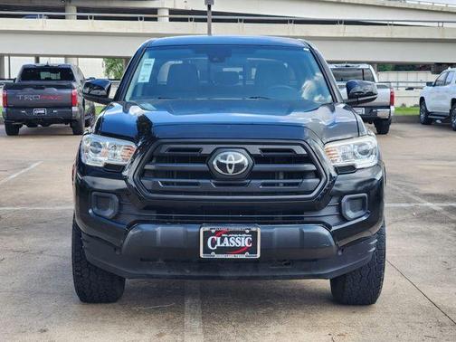 Midnight Black Metallic 2018 Toyota Tacoma SR