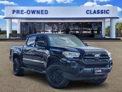 Midnight Black Metallic 2018 Toyota Tacoma SR